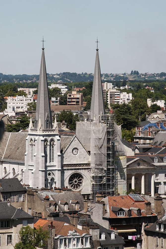  - Ville de Pau, Région Aquitaine - Inventaire général. Michel Dubau - 