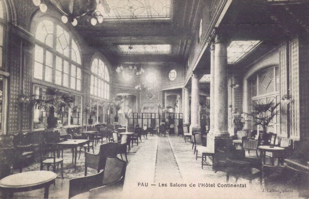  - Pau : Les salons de l'Hôtel Continental, 1920, carte postale, Bibliothèque Patrimoniale Pau, cote 6_024_2_R - 